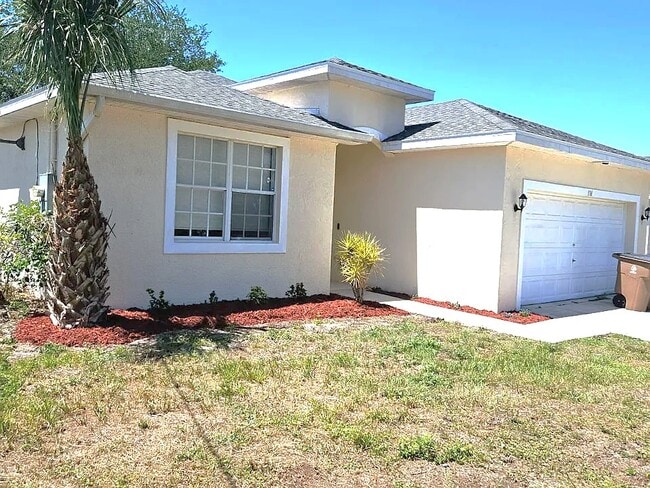 property at 536 Redwood Ave S