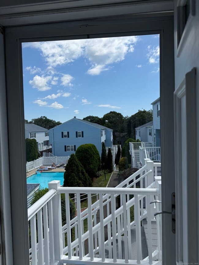 14 1/2 Fairview Ave in Norwalk, CT - Building Photo - Building Photo