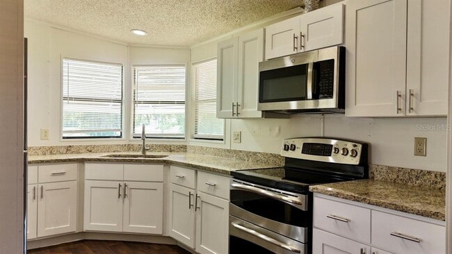 835 Oberry Hoover Rd in Orlando, FL - Building Photo - Building Photo