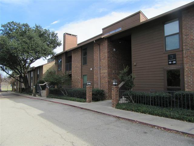 7522 Holly Hill Dr in Dallas, TX - Building Photo - Building Photo