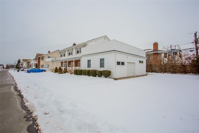 9 Kensington St in Lido Beach, NY - Building Photo - Building Photo