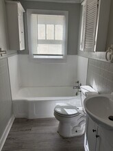 801 N St Antoine St in Lafayette, LA - Building Photo - Building Photo