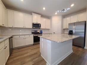 708 Fallen Hemlock Ct in Conroe, TX - Building Photo - Building Photo