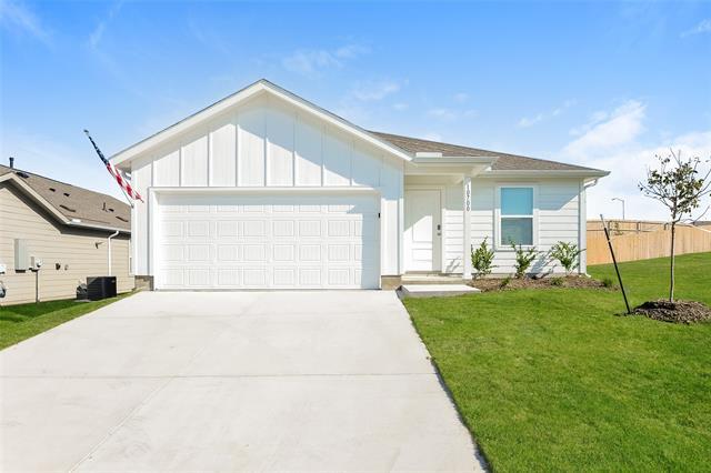 property at 10700 Dusty Rnch Rd