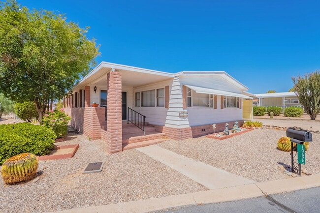 10675 N Kilimanjaro Ave in Tucson, AZ - Building Photo - Building Photo