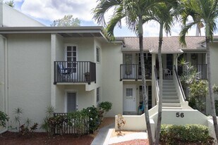 7400 College Pkwy in Ft. Myers, FL - Building Photo