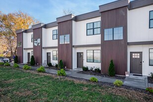 4315 Holly St in Kansas City, MO - Building Photo