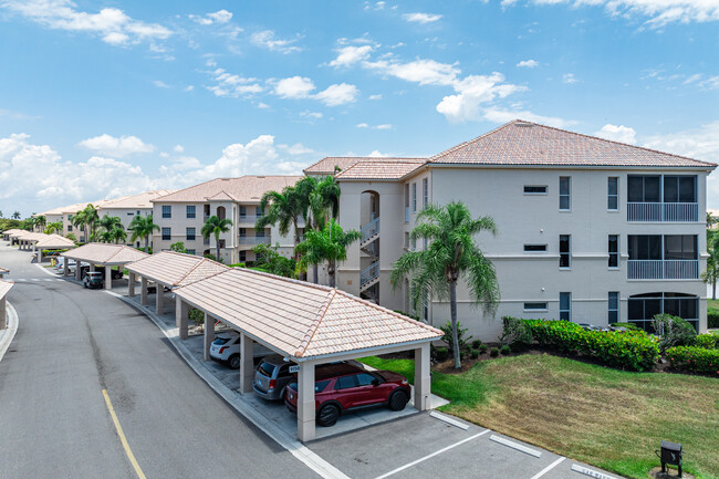 Southmont Cove at Lexington in Ft. Myers, FL - Building Photo - Building Photo