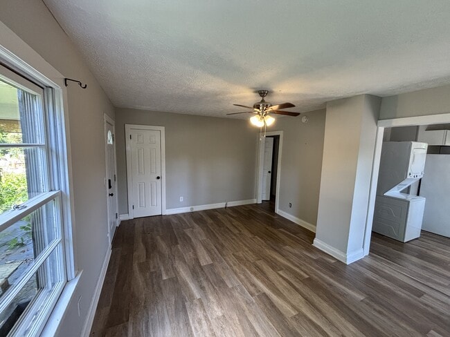 property at 104 Lincoln Dr