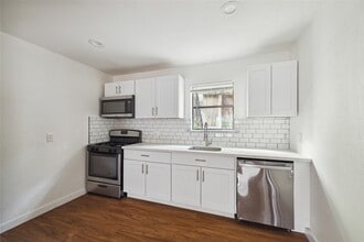 4210 Delhi St in Houston, TX - Building Photo - Building Photo