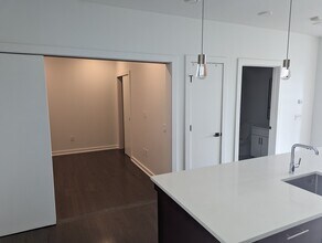 300 8th St NE in Washington, DC - Building Photo - Building Photo