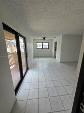 15425 SW 80th St in Miami, FL - Building Photo - Building Photo