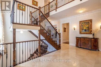 115 Stallions Ct in Vaughan, ON - Building Photo - Building Photo