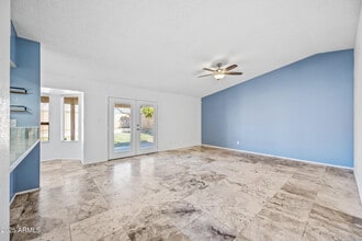 3060 E John Cabot Dr in Phoenix, AZ - Building Photo - Building Photo