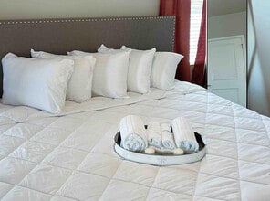 12800 Corporate Hill Dr in St. Louis, MO - Building Photo - Building Photo