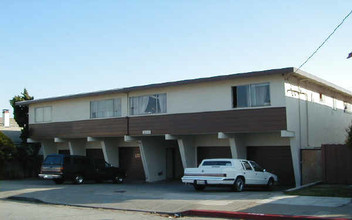 217 California Ave in South San Francisco, CA - Building Photo - Building Photo