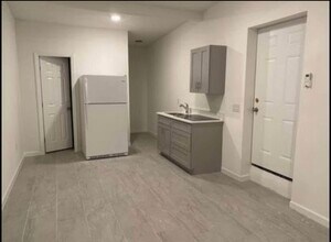 2509 Gulfstream Rd in Orlando, FL - Building Photo - Building Photo