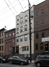 58 Madison St in Hoboken, NJ - Building Photo - Building Photo