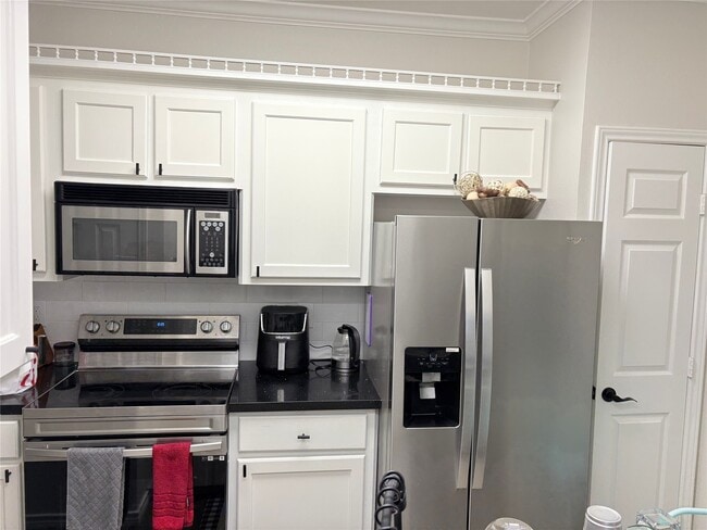property at 622 Wilcrest Dr