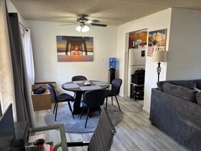 1456 Federal Ave in Los Angeles, CA - Building Photo - Building Photo