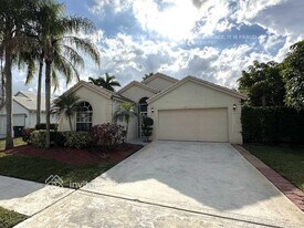 1737 Barnstable Rd in Wellington, FL - Building Photo