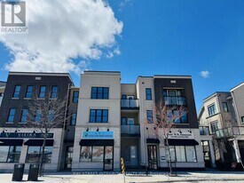 3034 Preserve Dr in Oakville, ON - Building Photo