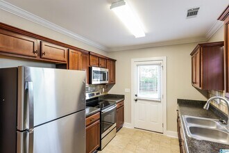 171 Moss Stone Ln in Calera, AL - Foto de edificio - Building Photo