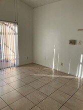 601 Cypress Lake Blvd in Pompano Beach, FL - Building Photo - Building Photo