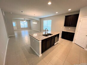 15207 Proteus St in San Antonio, TX - Building Photo - Building Photo