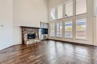 1124 Grant Ave in Lantana, TX - Building Photo - Building Photo