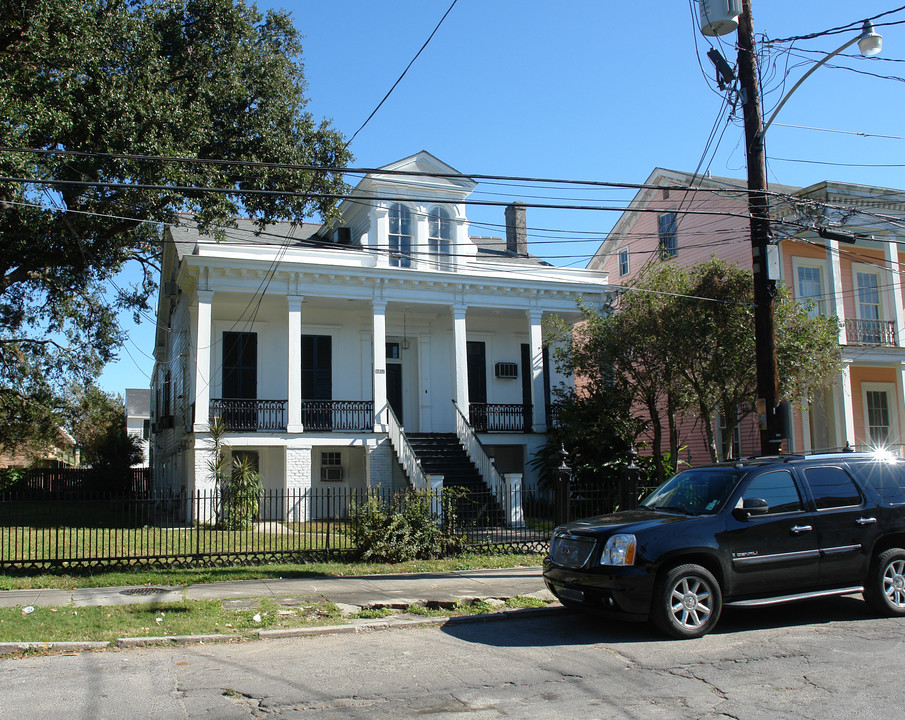 1431 Josephine St in New Orleans, LA - Building Photo