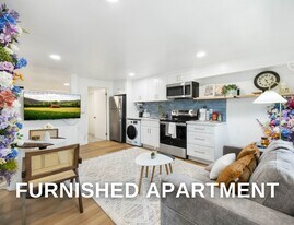 Stayoo Apartments in Seattle, WA - Building Photo