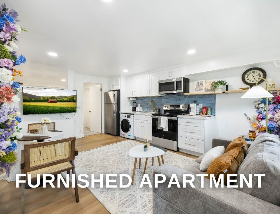 Stayoo Apartments in Seattle, WA - Building Photo