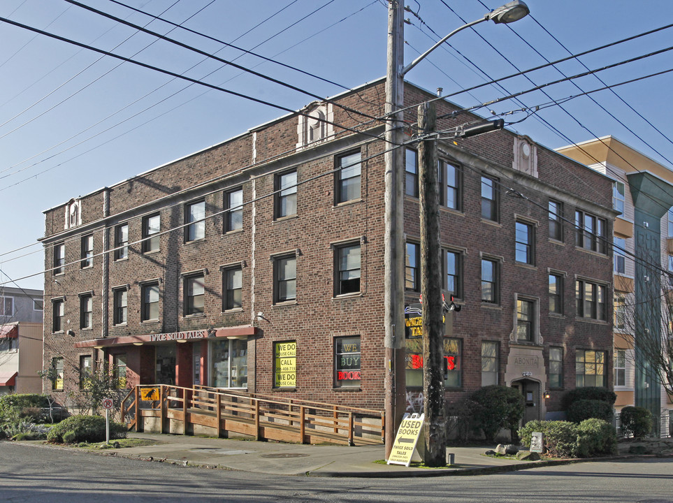 Abonita Apartments in Seattle, WA - Building Photo