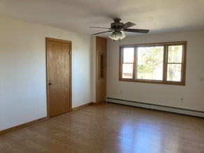 55 W Shore Dr in Exeter, RI - Building Photo - Building Photo