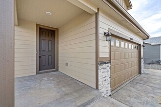 5607 Shady Oaks Dr in Windsor, CO - Building Photo - Building Photo