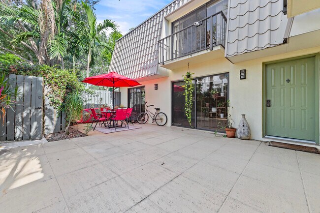 property at 1700 Embassy Dr