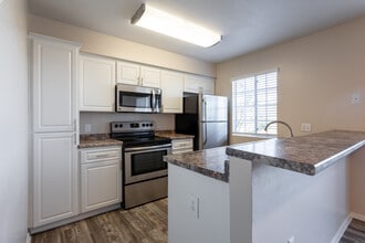 View at Starr Pass in Tucson, AZ - Foto de edificio - Interior Photo