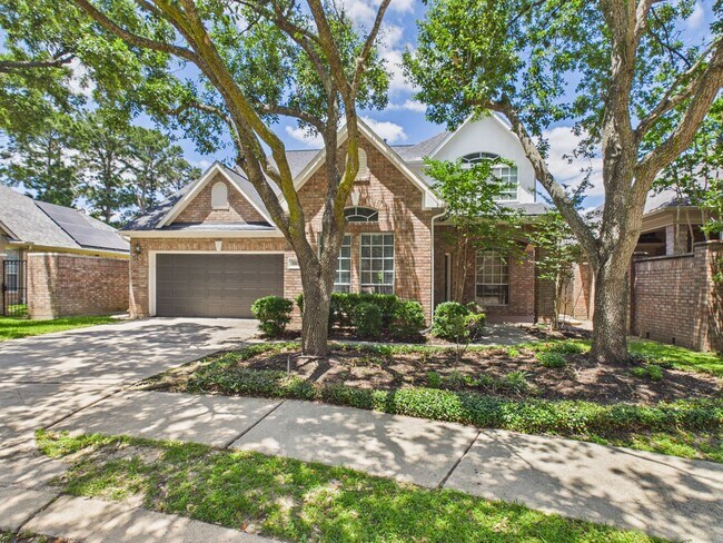 property at 5407 Lake Pl Dr
