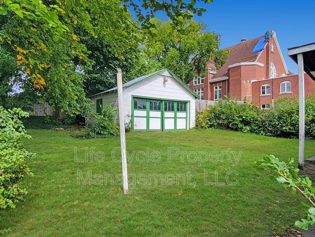 631 M.L.K. Jr St SE in Grand Rapids, MI - Building Photo - Building Photo