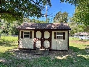 817 N Clara St in Wichita, KS - Building Photo - Building Photo