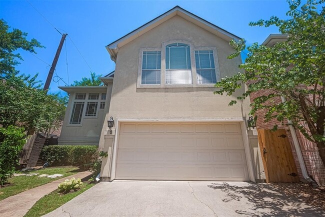 1413 Whispering Pines Dr in Houston, TX - Building Photo - Building Photo