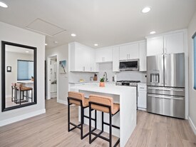 608 Nottingham Dr in Redlands, CA - Building Photo