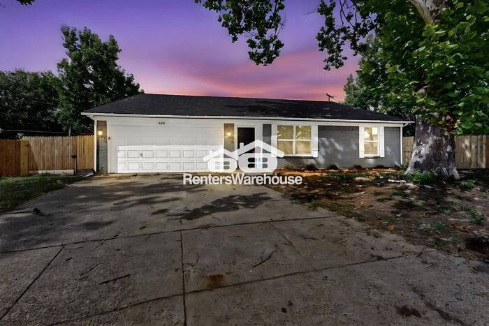 4608 Willow Elm Ct in Arlington, TX - Building Photo