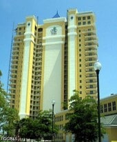 2797 First St in Ft. Myers, FL - Building Photo