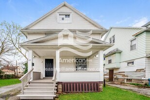 177 Roycroft Dr in Rochester, NY - Building Photo