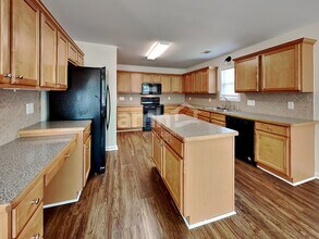 6250 Mulberry Park Dr in Braselton, GA - Building Photo - Building Photo