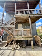 1142 S Francisco Ave in Chicago, IL - Building Photo - Building Photo