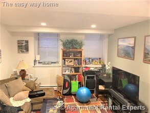 38-40 Saint Botolph St Unit #B4 in Boston, MA - Building Photo - Building Photo