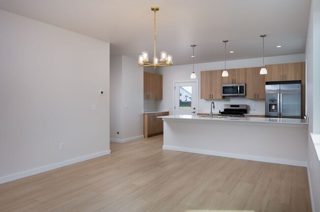 608 Companion Wy in Belgrade, MT - Building Photo - Building Photo